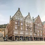 Bryggen Hotel 4*