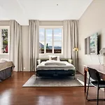 فندق Bryggen 4*