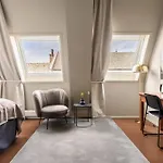 Bryggen Hotel 4*