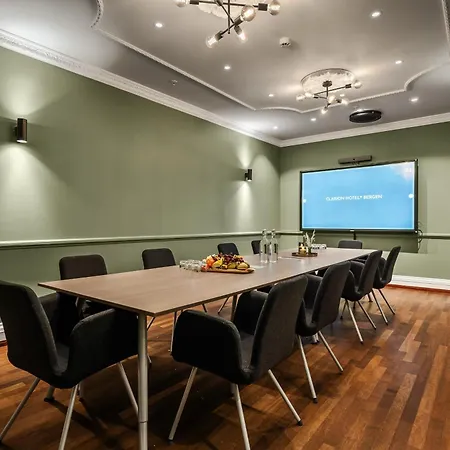 Home Hotel Bryggen Hotel 4*