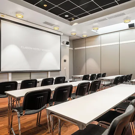 Home Hotel Bryggen Hotel 4*